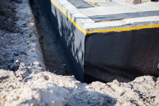 Professional Crawl Space Encapsulation technician working in Richmond Dale, OH